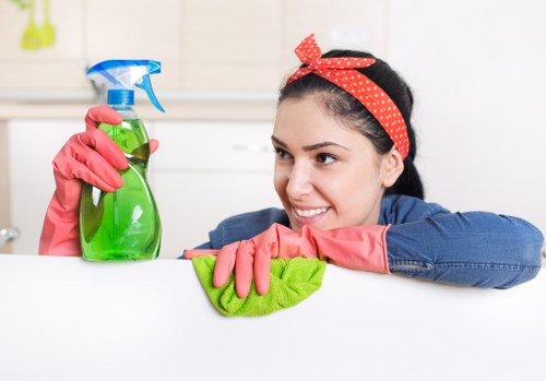 Transparent carpet cleaning quote calculation in TW13